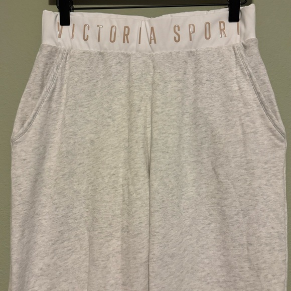 Victoria’s Secret Heather Grey Joggers - Size Medium - Picture 2 of 6